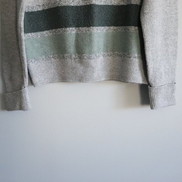 Denver Hayes Women's Sz Lrg Grey Striped Stretch Ribbed Crew Pullover‎ Sweater - Picture 9 of 12